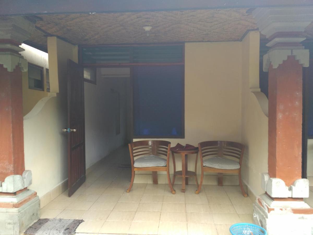 Dhangin Taman Karangasem  Luaran gambar