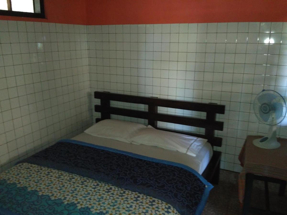 Dhangin Taman Karangasem  Luaran gambar